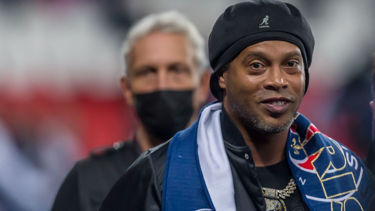 They asked Ronaldinho if his life would have been bigger without the parties, so he answered