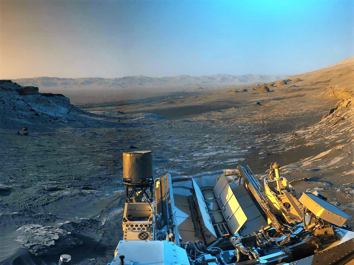 Mars Rover Curiosity captures extraordinary and impressive panorama of Mars