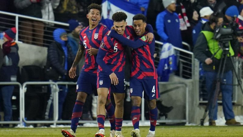 The United States defeated El Salvador in the 9th round of the Concacaf qualifiers