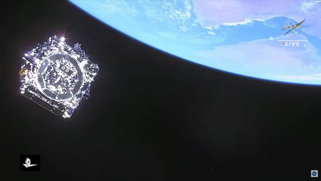 Video: James Webb Telescope filmed traveling at full speed in space