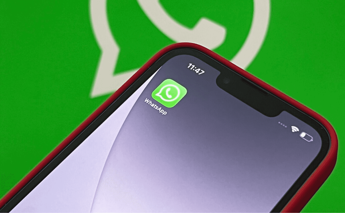 WhatsApp trick to translate a phrase without using Google