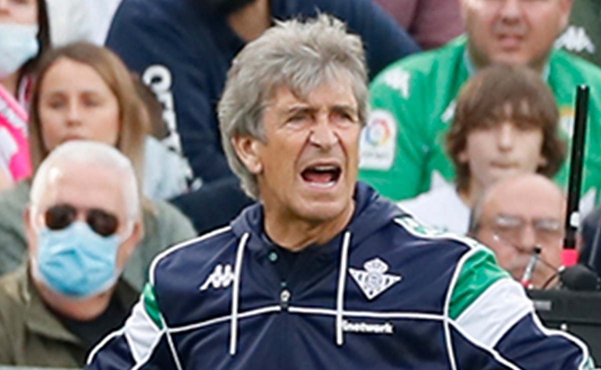 The Chile national team expects Manuel Pellegrini to be the new coach