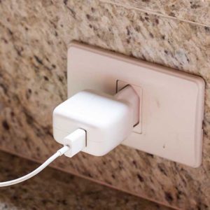 Smartphone: Why not plug in your phone charger?  |  Android |  |  Skilled