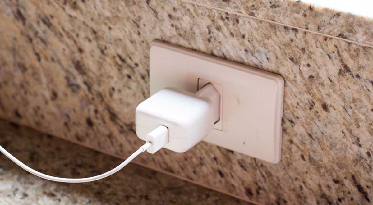Smartphone: Why not plug in your phone charger?  |  Android |  |  Skilled