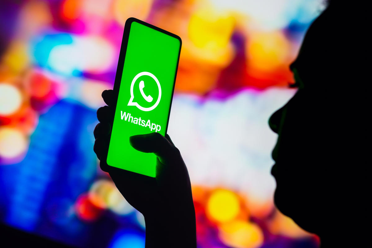 Cell phones without WhatsApp from October 31