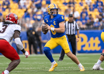 Pittsburgh’s Mason Heintschel, UCLA’s Sammy Omosigho Earn Maxwell Football Club Weekly Honors