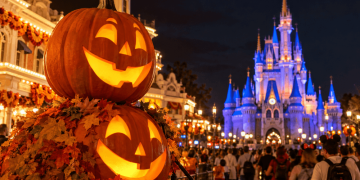 America’s Best Amusement Parks for Halloween, According to Visitor Reviews